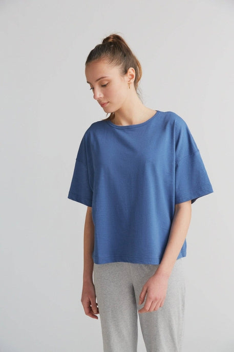 Albero Women's Boxy Gentian Blue T-Shirt