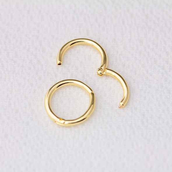 GoldFi Mini Seamless Clicker Hoop Earrings