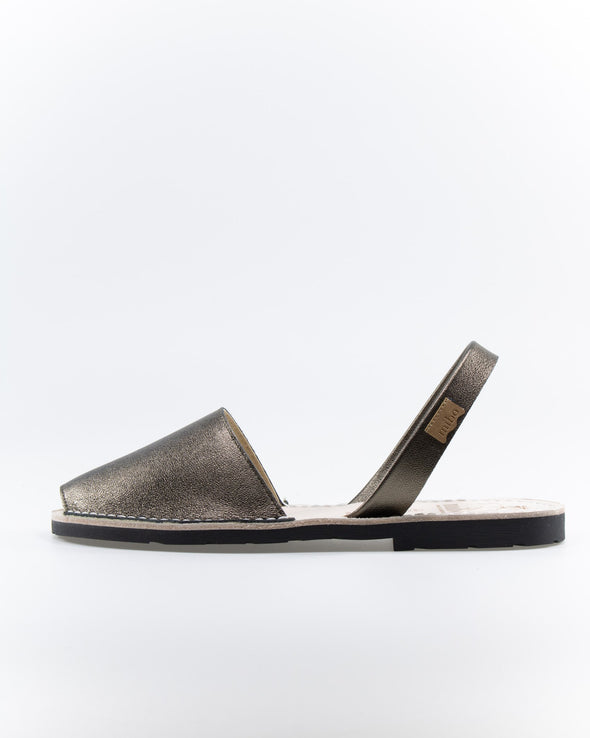 MIBO Classic Menorcan Avarca Old Silver Leather Sandal