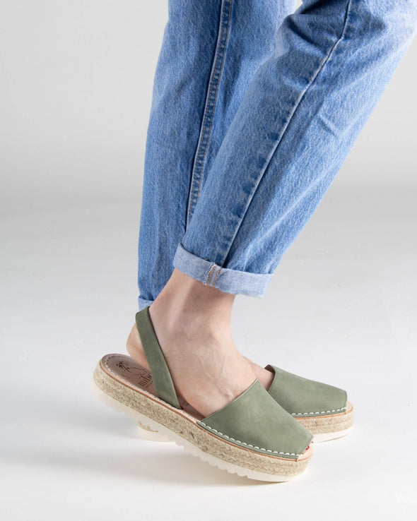 MIBO Menorcan Avarca Flatform Classic Khaki Sandal
