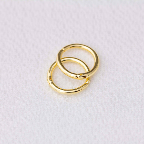 GoldFi Mini Seamless Clicker Hoop Earrings