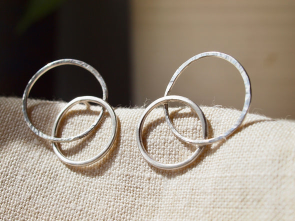 Siebijoux Sterling Silver Two Circles Earrings