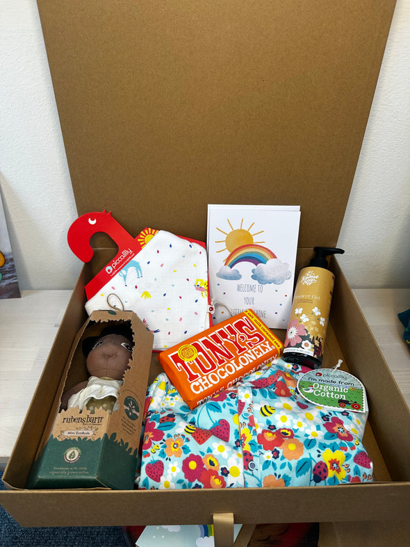 Rainbow Kids New Mum and Baby Large Gift Box - Strawberry Fields