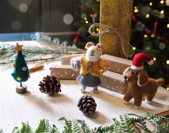 Felt So Good - Handmade Felt Agnes Mouse Fair Trade Hanging Decoration