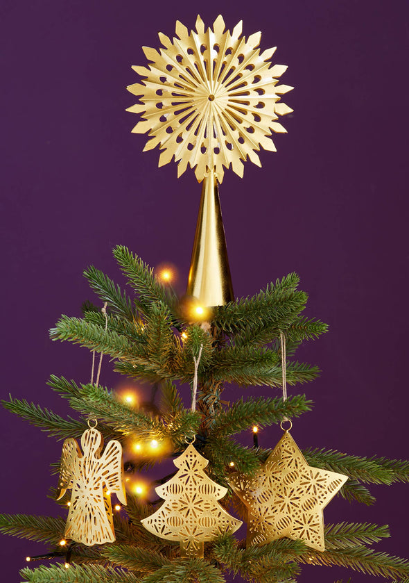 Namaste - Intricate Metal Tree Decoration