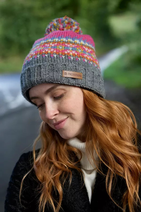 Pachamama Women's Iona Rollback Bobble Beanie
