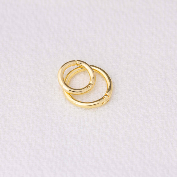 GoldFi Mini Seamless Clicker Hoop Earrings