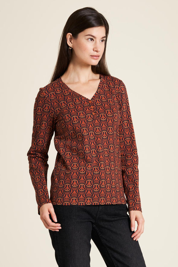 Tranquillo Scallop Jersey V Neck Long Sleeve Top